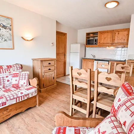 Flat In With Swimming Pool Appartement